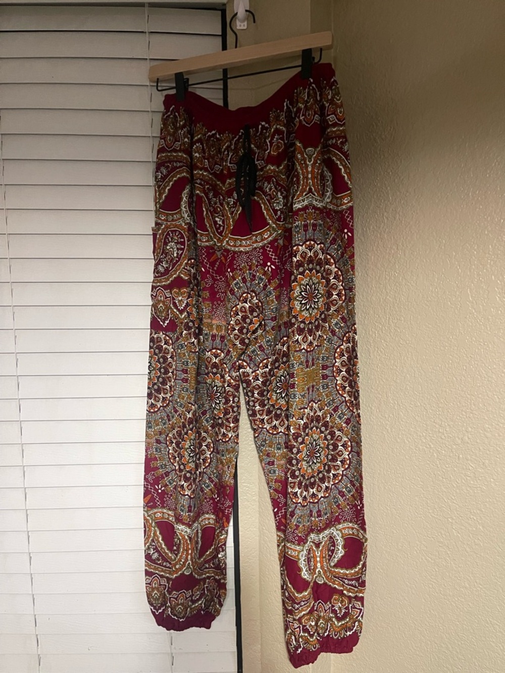 EARTHBOUND Red Paisley Print Elastic Waist Joggers